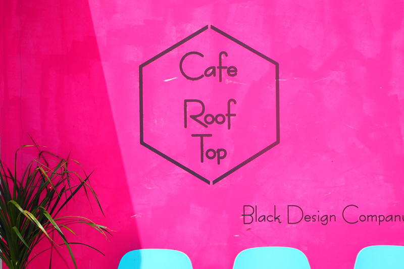 CAFE ROOF TOP