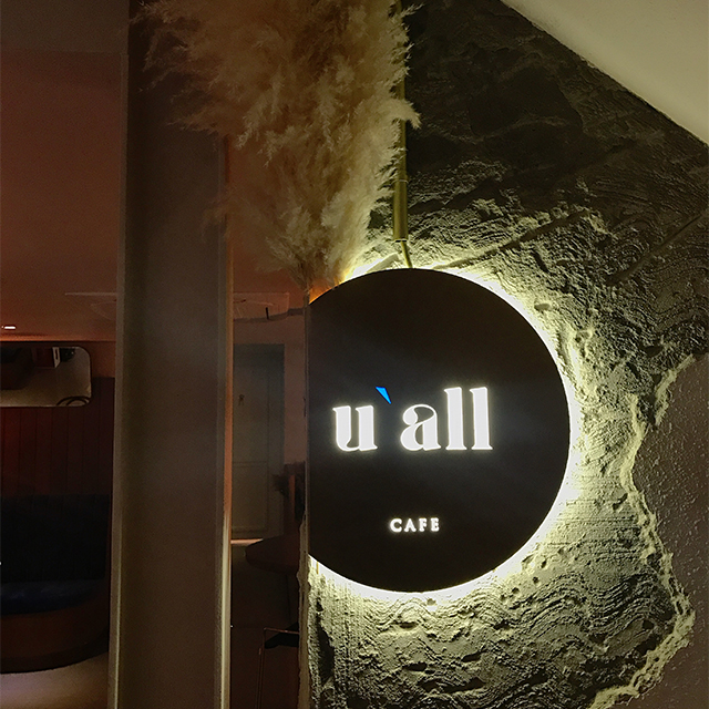 カフェ『u’all』