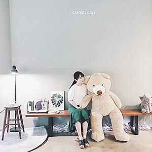 カフェ『Canvas Cafe』